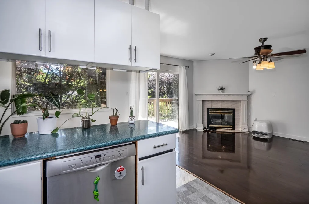 8232 PEACOCK STREET, Mission, BC — Residential for Sale — Photo 14 of 39