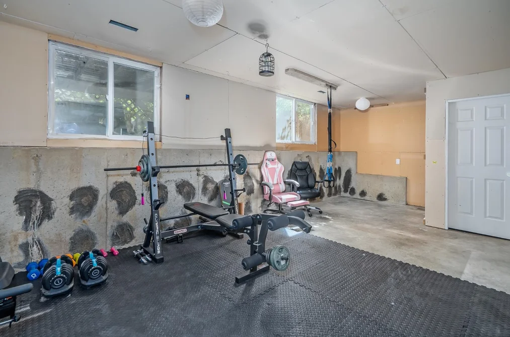 8232 PEACOCK STREET, Mission, BC — Residential for Sale — Photo 30 of 39