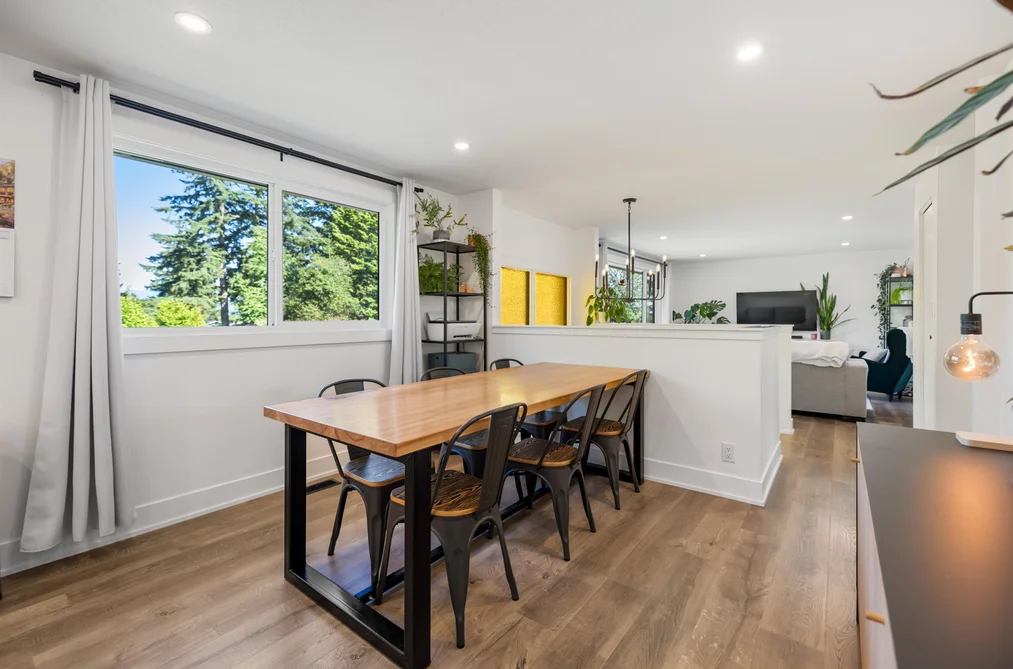 8237 VIOLA PLACE, Mission, BC — Residential for Sale — Photo 10 of 33