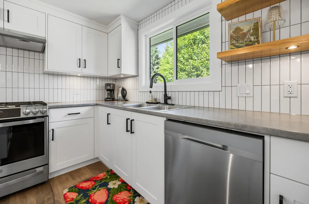 8237 VIOLA PLACE, Mission, BC — Residential for Sale — Photo 13 of 33