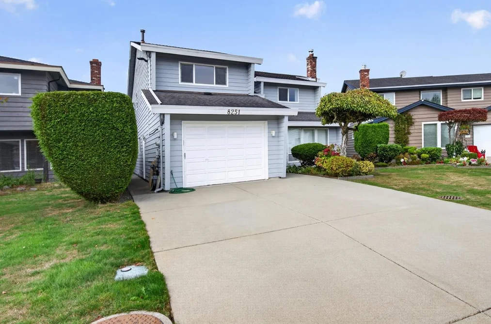 House for sale at 8251 Coldfall Court Richmond British Columbia - MLS: R3168334