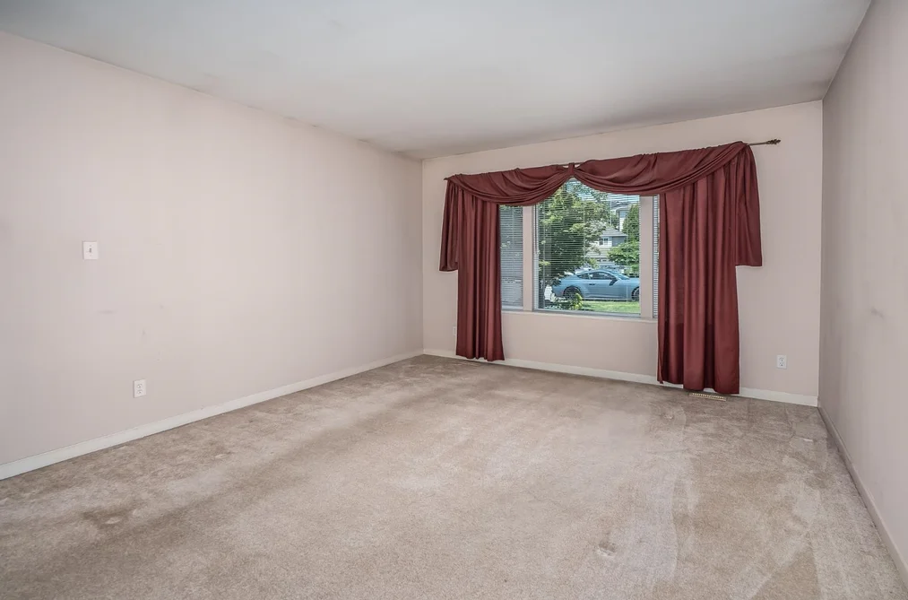 8258 WHARTON PLACE, Mission BC V2V 7A4, Mission BC — Residential for Sale — Photo 17 of 40