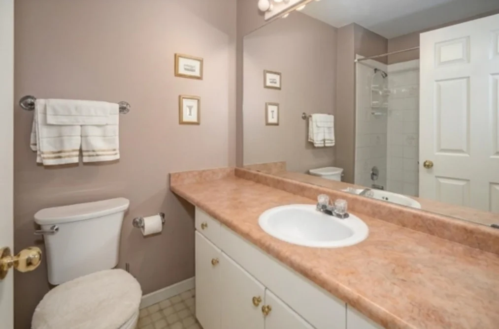 8258 WHARTON PLACE, Mission BC V2V 7A4, Mission BC — Residential for Sale — Photo 21 of 40