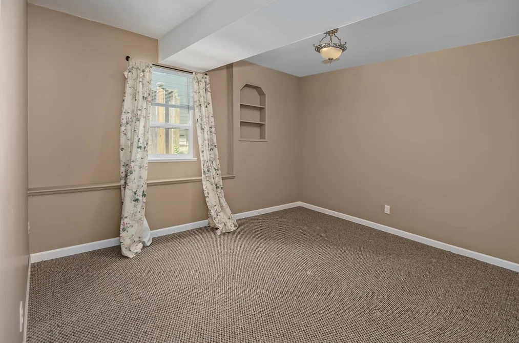 8258 WHARTON PLACE, Mission BC V2V 7A4, Mission BC — Residential for Sale — Photo 26 of 40