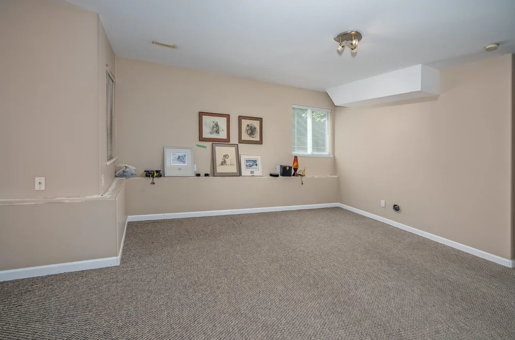 8258 WHARTON PLACE, Mission BC V2V 7A4, Mission BC — Residential for Sale — Photo 31 of 40