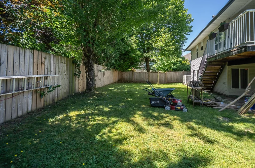 8258 WHARTON PLACE, Mission BC V2V 7A4, Mission BC — Residential for Sale — Photo 36 of 40