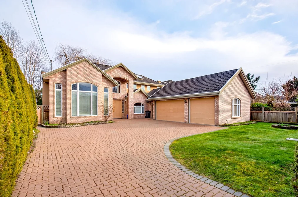 House for sale at 8260 Claysmith Road Richmond British Columbia - MLS: R3088544