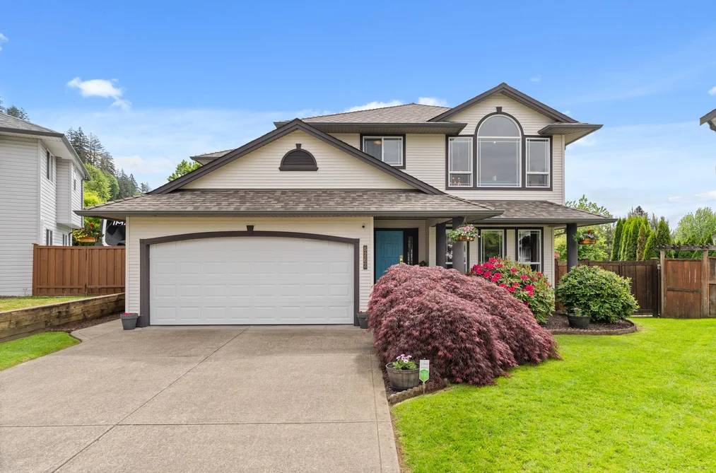 House for sale at 8262 Wharton Place Mission British Columbia - MLS: R3121811