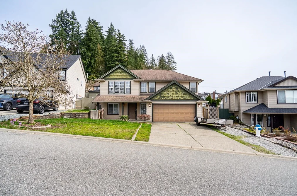 House for sale at 8282 Melburn Drive Mission British Columbia - MLS: R3104981