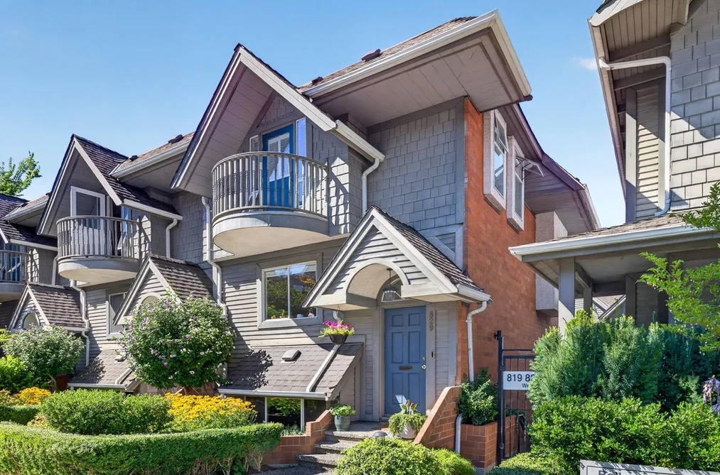 Townhouse for sale at 829 W 7th Avenue Vancouver British Columbia - MLS: R3153572