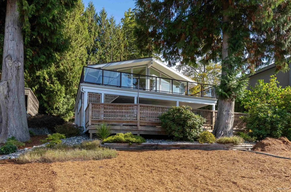 831 Ioco Rd, Port Moody, BC - MLS: R3172555