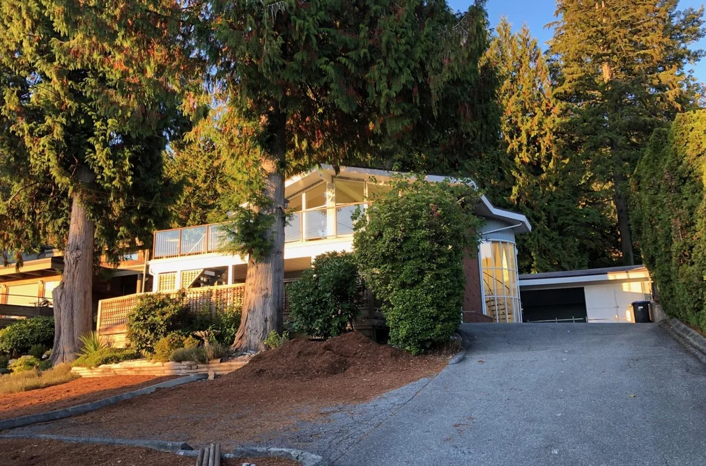 831 Ioco Rd, Port Moody, BC - MLS: R3172555