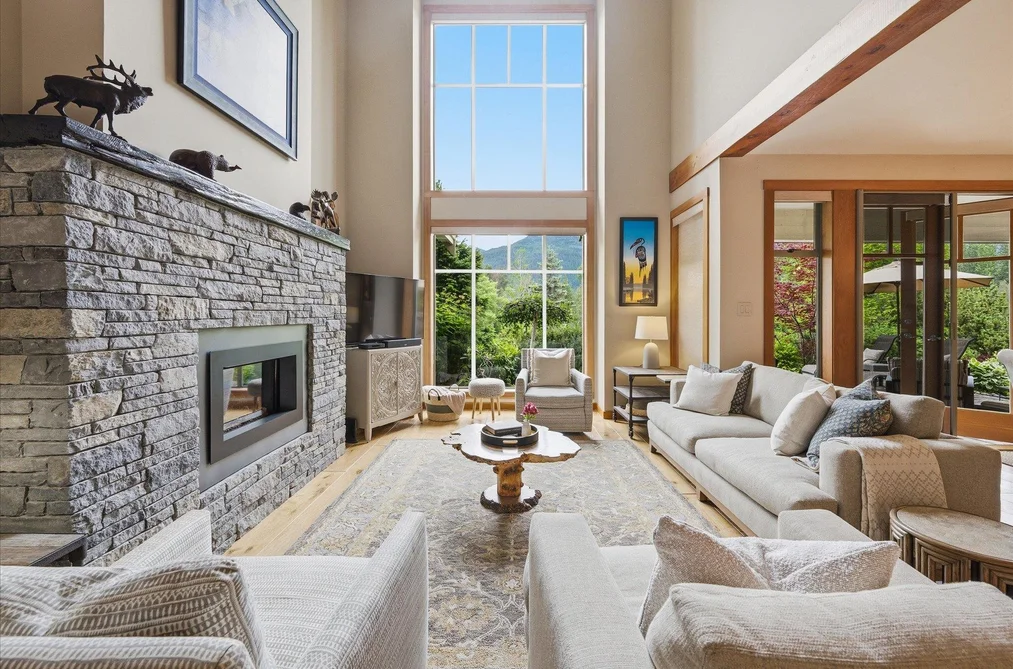 Townhouse for sale at 8323 Glen Abbey Lane Whistler British Columbia - MLS: R3138139