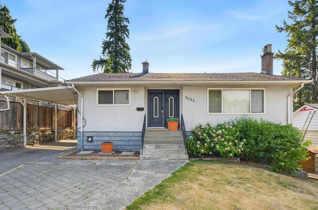 House for sale at 8326 Royal Oak Avenue Burnaby British Columbia - MLS: R3150061