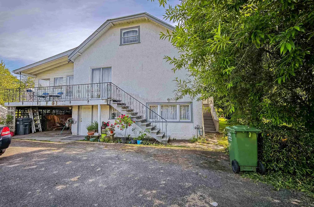 8340 NO. 3 ROAD, Richmond BC V6Y 2E3, Richmond BC — Residential for Sale - Photo 3