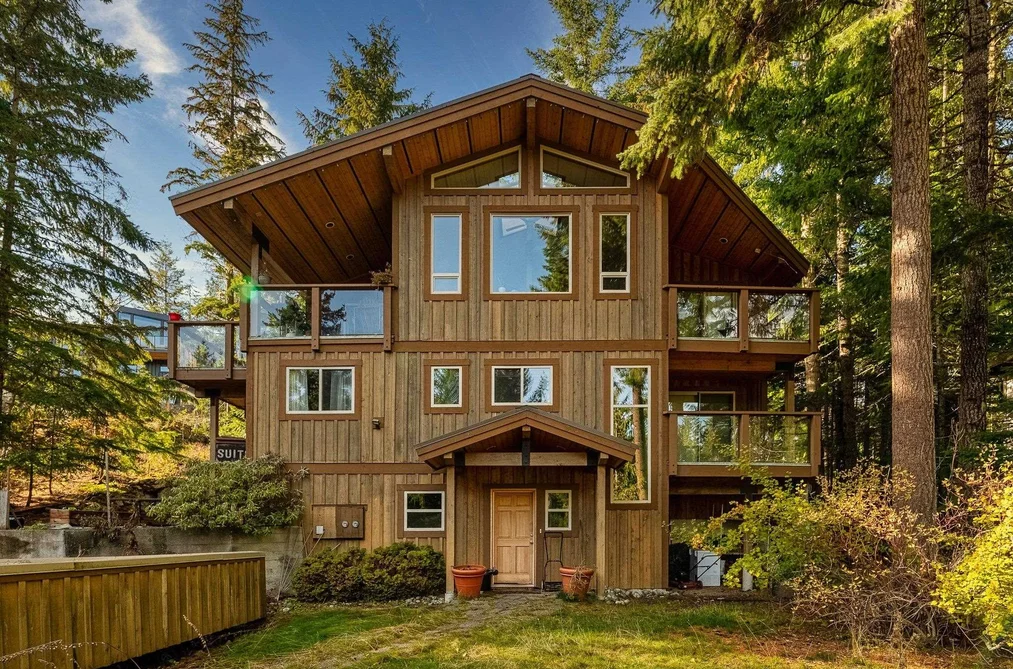 8349 NEEDLES DRIVE, Whistler BC V8E 0G1, Whistler BC — Residential for Sale - Photo 2