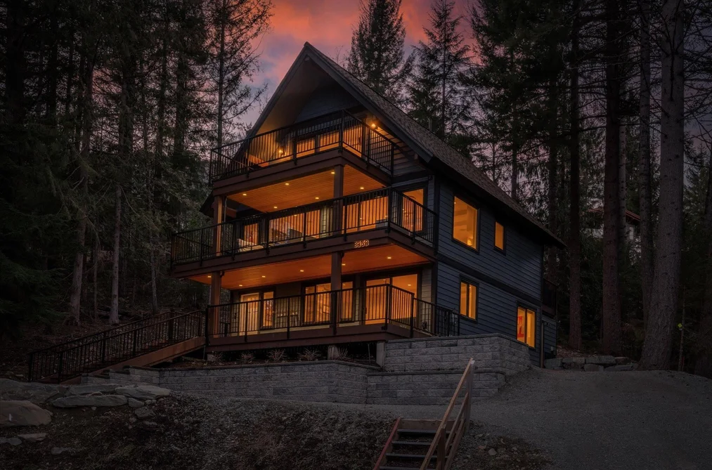 8353 RAINBOW DRIVE, Whistler BC V8E 0G1, Whistler BC — Residential for Sale - Photo 3