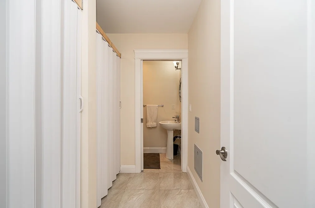 836 SPRICE AVENUE, Coquitlam, BC — Residential for Sale — Photo 28 of 40