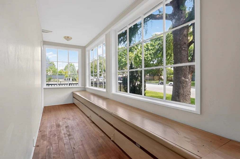 836 THIRTEENTH STREET, New Westminster BC V3M 4M9, New Westminster BC — Residential for Sale - Photo 2