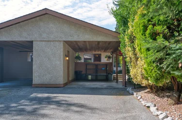 837 North Rd, Gibsons, BC - MLS: R3164383