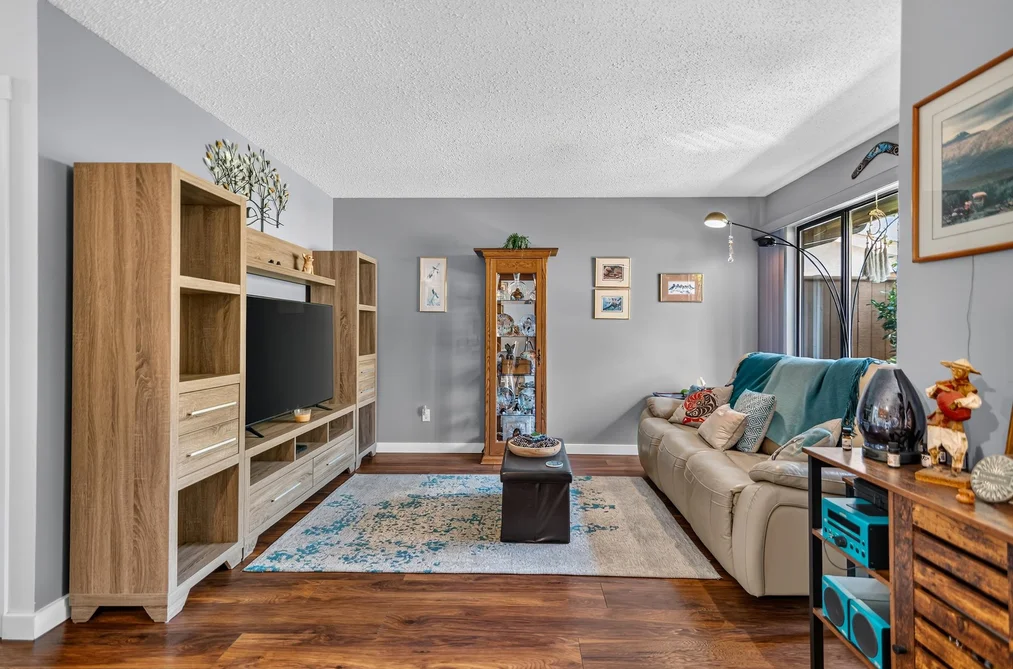 837 North Road, Gibsons, BC - Townhouse for Sale - Photo 13 of 24
