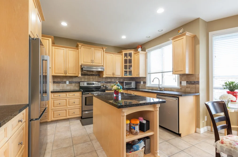 8370 168A STREET, Surrey BC V4N 4T8, Surrey BC — Residential for Sale - Photo 3