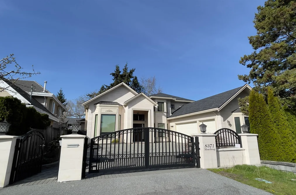 8371 MOWBRAY ROAD, Richmond BC V7A 2B8, Richmond BC — Residential for Sale - Photo 2