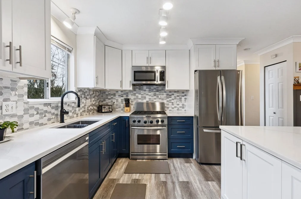 8376 CENTRE STREET, Delta BC V4C 3X4, Delta BC — Residential for Sale — Photo 11 of 39