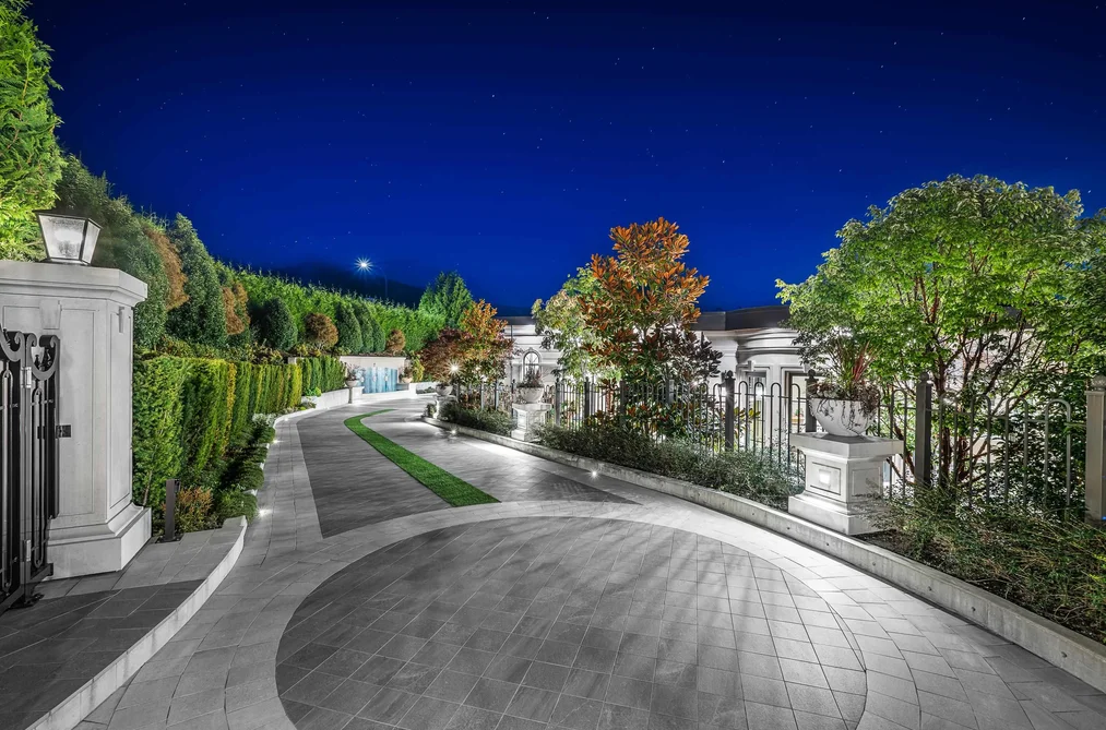 839 EYREMOUNT DRIVE, West Vancouver BC V7S 2A8, West Vancouver BC — Residential for Sale - Photo 2