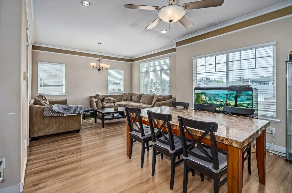 8390 HARRIS STREET, Mission BC V2V 7R9, Mission BC — Residential for Sale - Photo 2