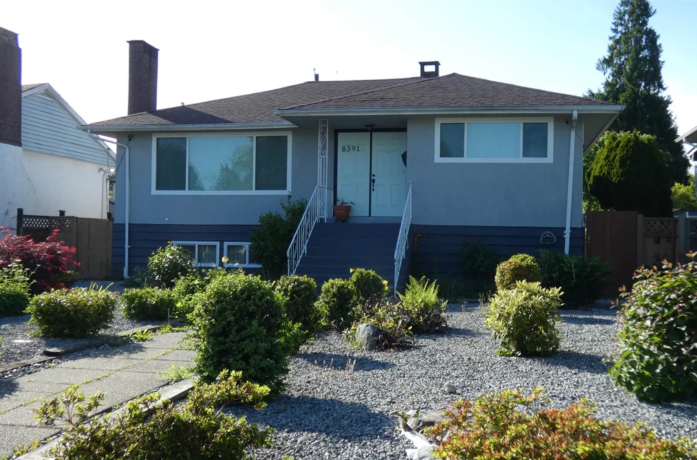 House for sale at 8391 11th Avenue Burnaby British Columbia - MLS: R3081600