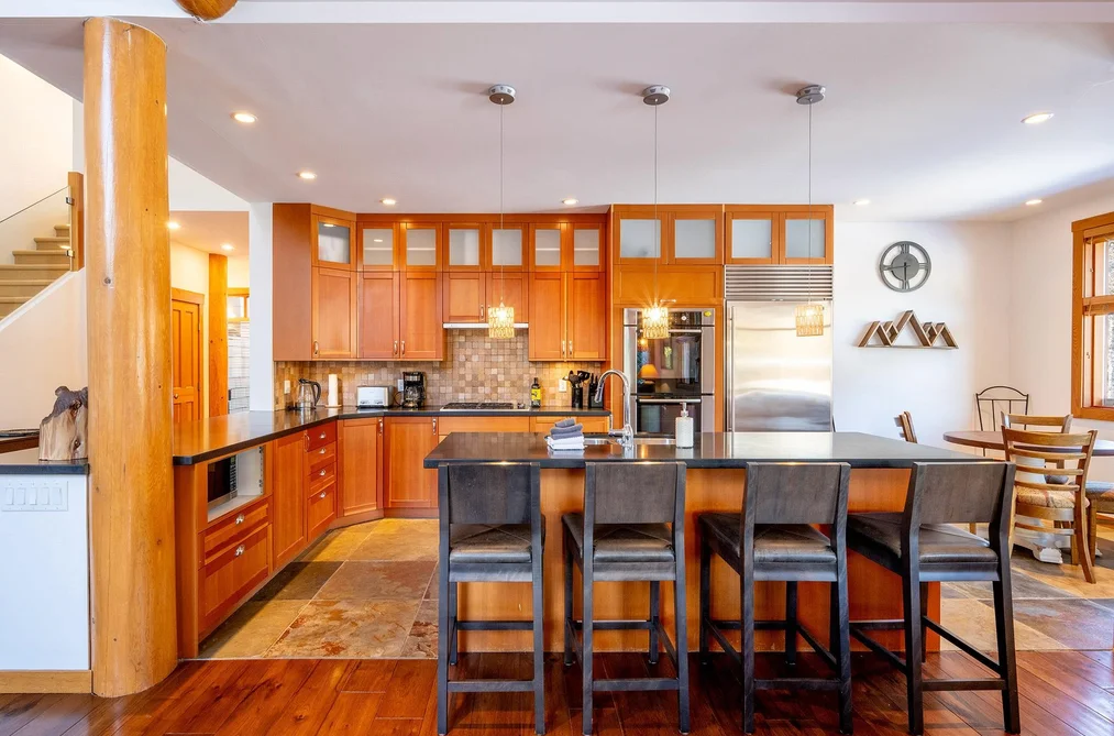 8398 GLEN ABBEY LANE, Whistler BC V8E 1J7, Whistler BC — Residential for Sale - Photo 5