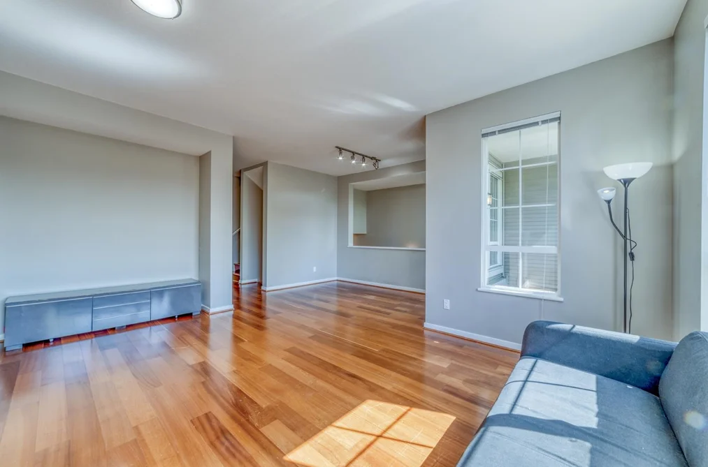 84 1380 PINETREE WAY, Coquitlam BC V3E 3S6, Coquitlam BC — Residential for Sale — Photo 4 of 40
