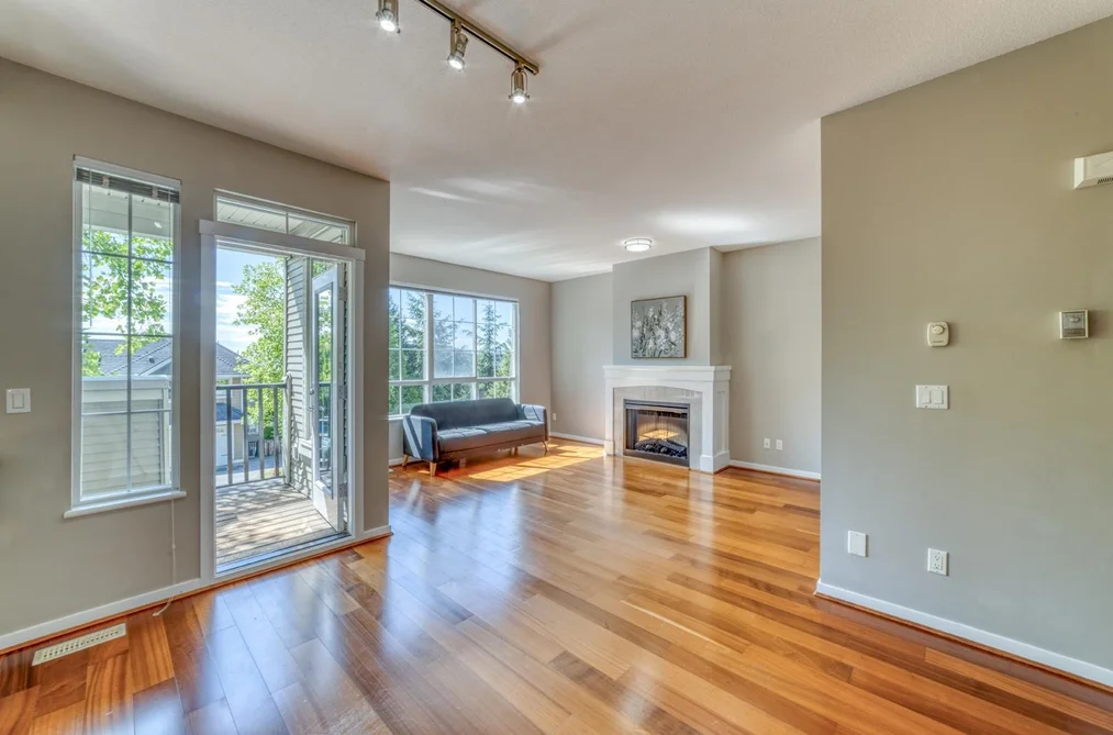 84 1380 PINETREE WAY, Coquitlam BC V3E 3S6, Coquitlam BC — Residential for Sale — Photo 6 of 40