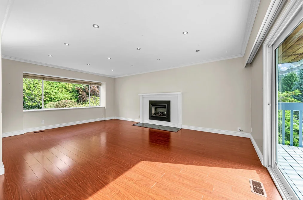 84 LAURIE CRESCENT, West Vancouver BC V7S 1B7, West Vancouver BC — Residential for Sale - Photo 2