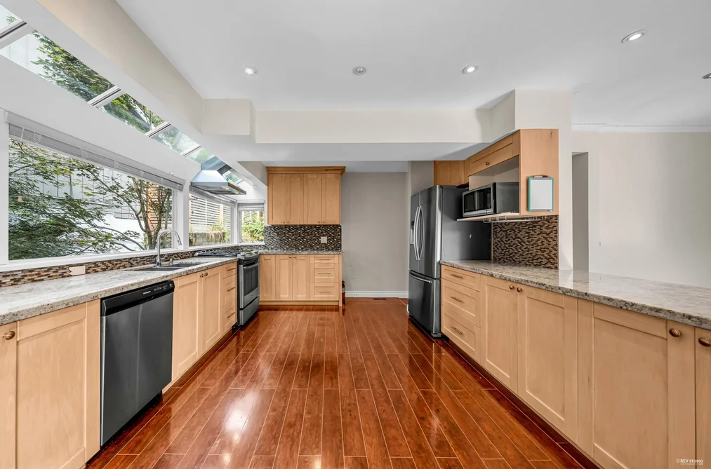 84 LAURIE CRESCENT, West Vancouver BC V7S 1B7, West Vancouver BC — Residential for Sale - Photo 6
