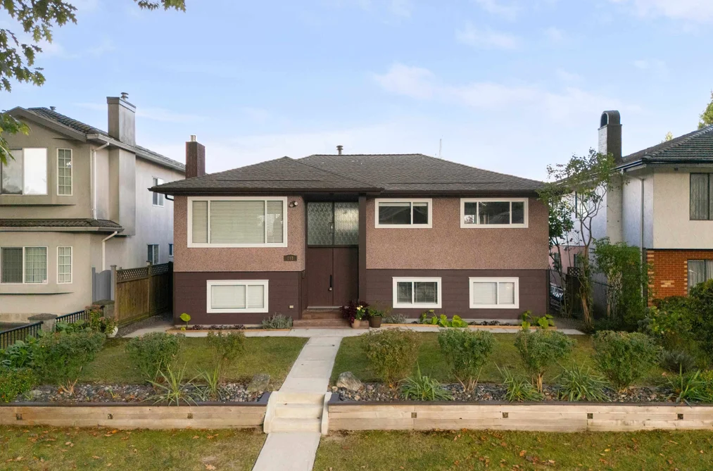 House for sale at 841 E 21st Avenue Vancouver British Columbia - MLS: R3168789