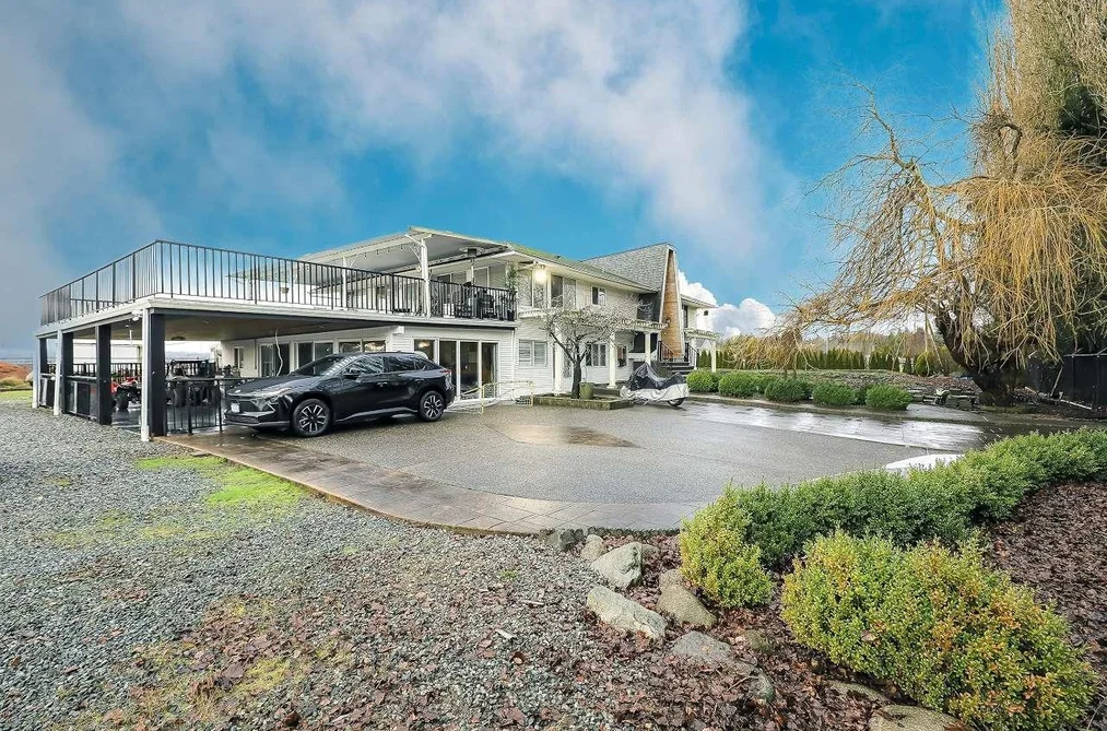 8415 184 STREET, Surrey BC V4N 6G4, Surrey BC — Residential for Sale - Photo 3