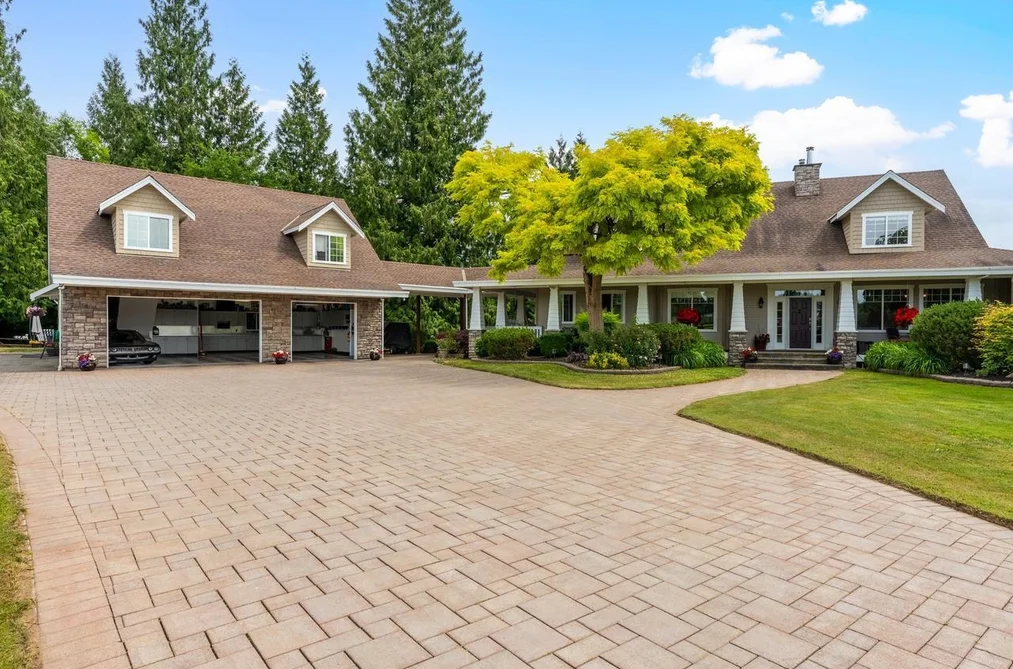8419 224 STREET, Langley BC V1M 3S5, Langley BC — Residential for Sale — Photo 4 of 40