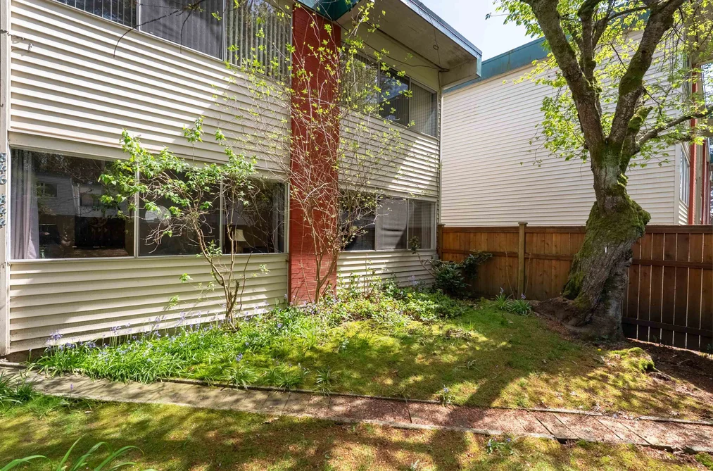 844 WESTVIEW DRIVE, North Vancouver BC V7N 3X8, North Vancouver BC — Residential for Sale - Photo 2