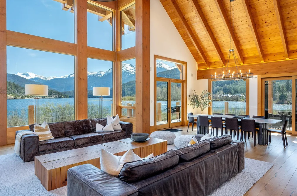 House for sale at 8441 Golden Bear Place Whistler British Columbia - MLS: R3124404