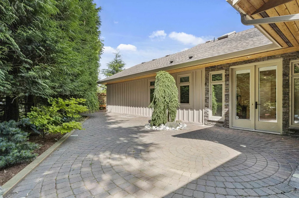 8451 GOOSEBERRY PLACE, Chilliwack BC V2R 4A3, Chilliwack BC — Residential for Sale — Photo 32 of 40