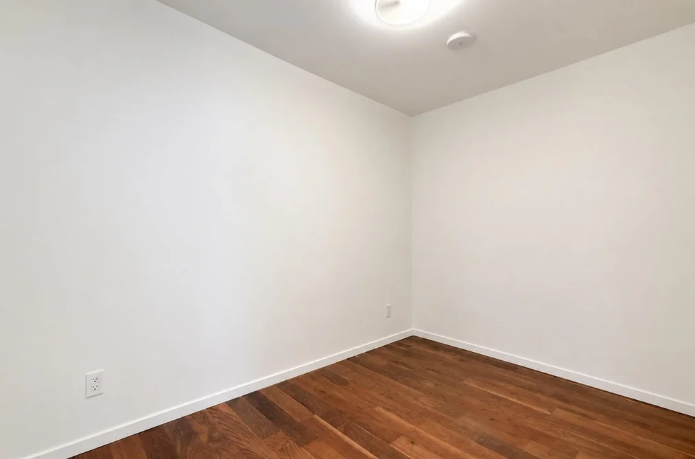 8460 Cornish Street, Vancouver, BC - Townhouse for Sale - Photo 12 of 40 8460 Cornish Street, Vancouver, BC - Townhouse for Sale - Photo 12 of 40
