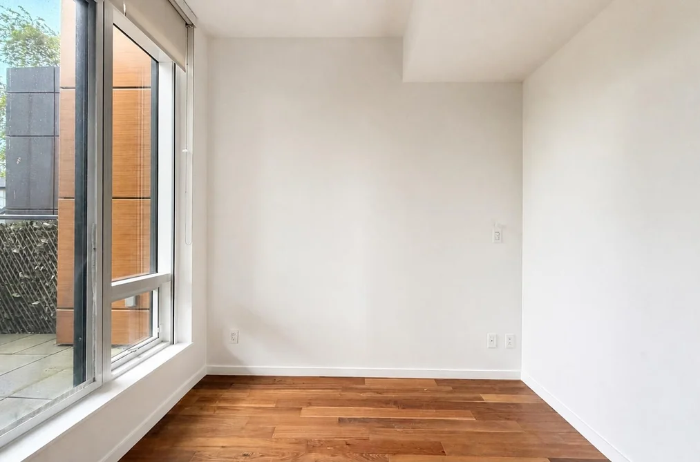 8460 Cornish Street, Vancouver, BC - Townhouse for Sale - Photo 16 of 40 8460 Cornish Street, Vancouver, BC - Townhouse for Sale - Photo 16 of 40