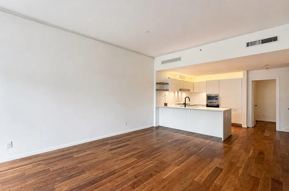 8460 Cornish Street, Vancouver, BC - Townhouse for Sale - Photo 5 of 40 8460 Cornish Street, Vancouver, BC - Townhouse for Sale - Photo 5 of 40