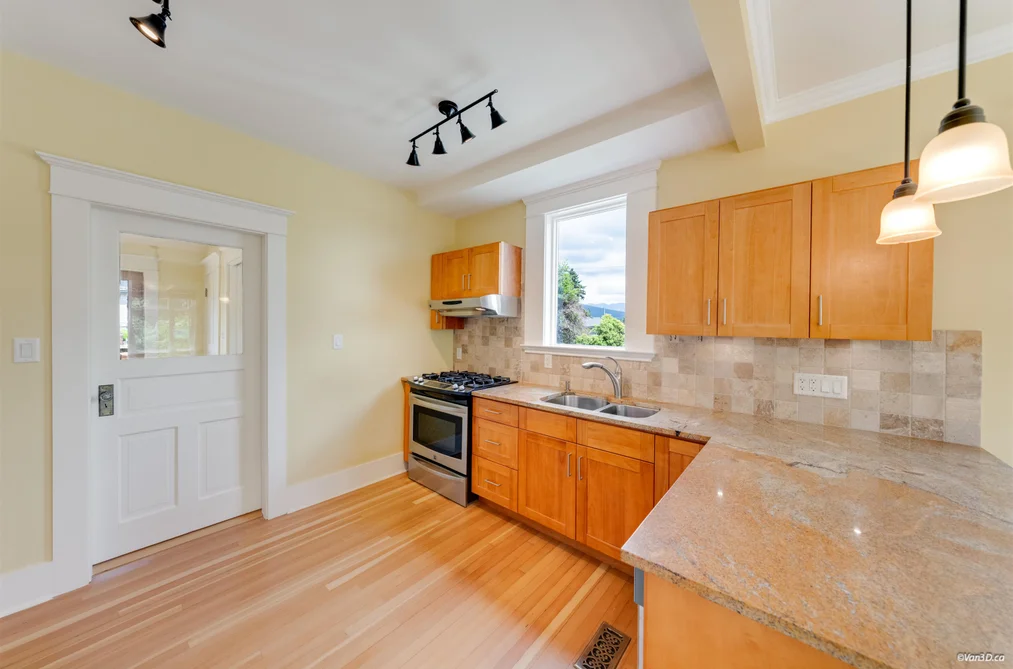 848 E 6TH STREET, North Vancouver BC V7L 1R7, North Vancouver BC — Residential for Sale — Photo 20 of 40