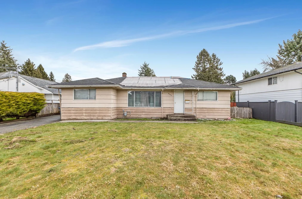 House for sale at 8498 122 Street Surrey British Columbia - MLS: R3147077