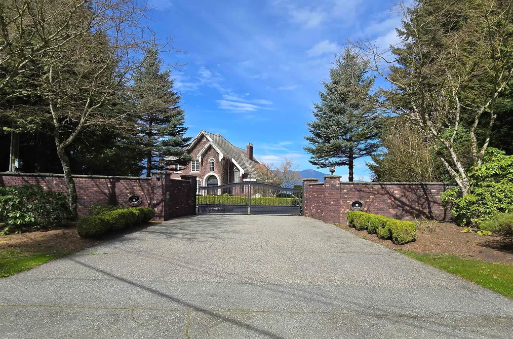 8504 HUCKLEBERRY PLACE, Chilliwack BC V2R 4A3, Chilliwack BC — Residential for Sale - Photo 2