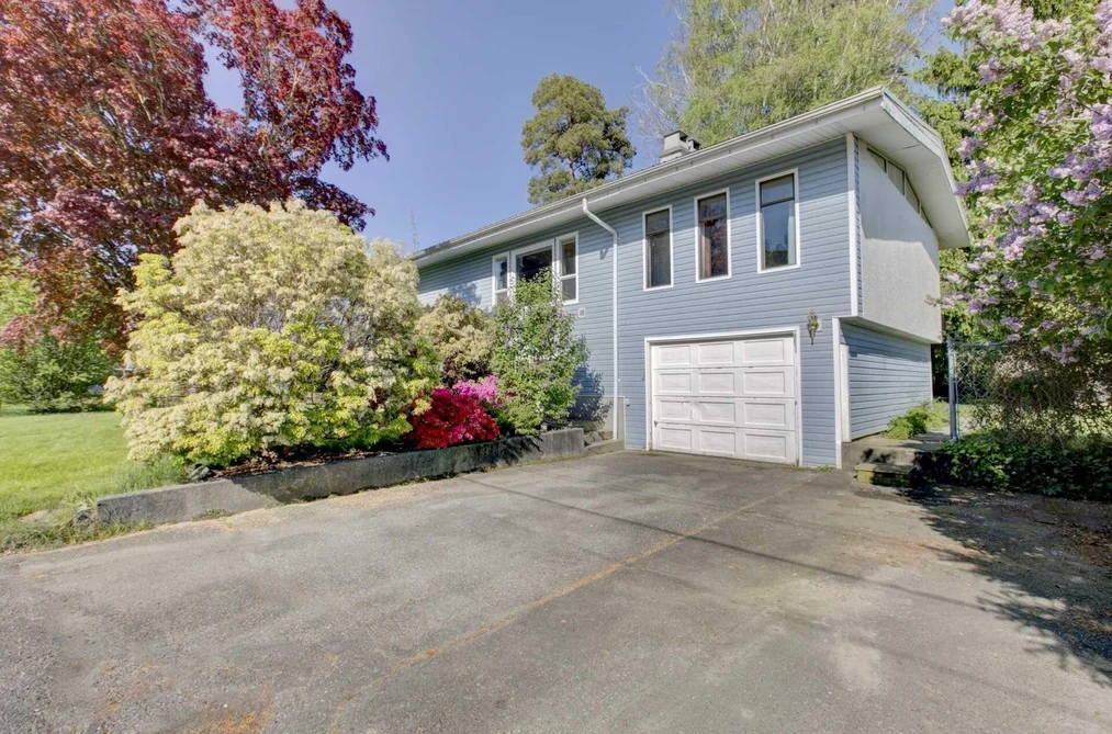 8505 HOWARD CRESCENT, Chilliwack BC V2P 5R5, Chilliwack BC — Residential for Sale - Photo 2