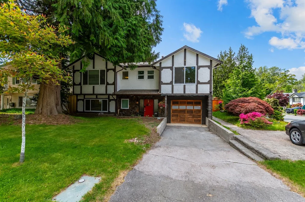 House for sale at 8511 111a Street Delta British Columbia - MLS: R3157922